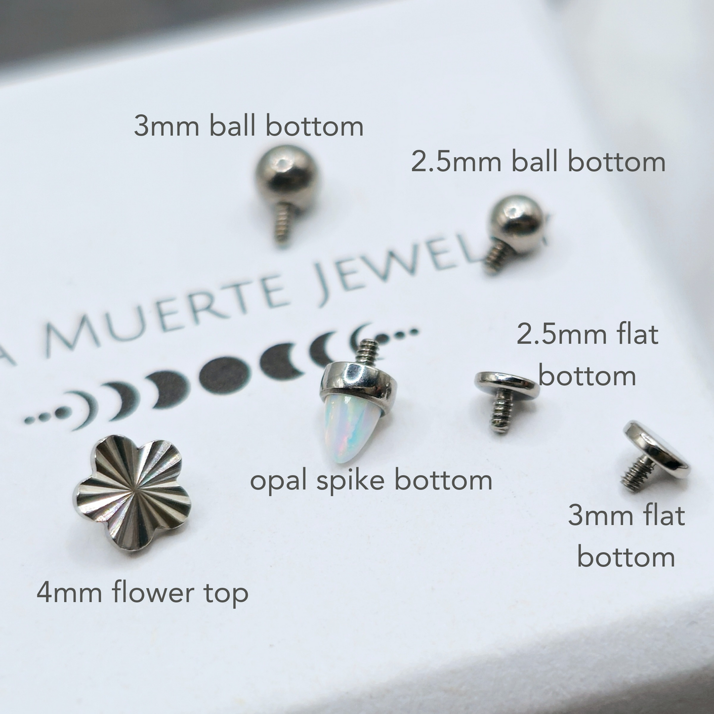 Groovy Flower Curved Barbell