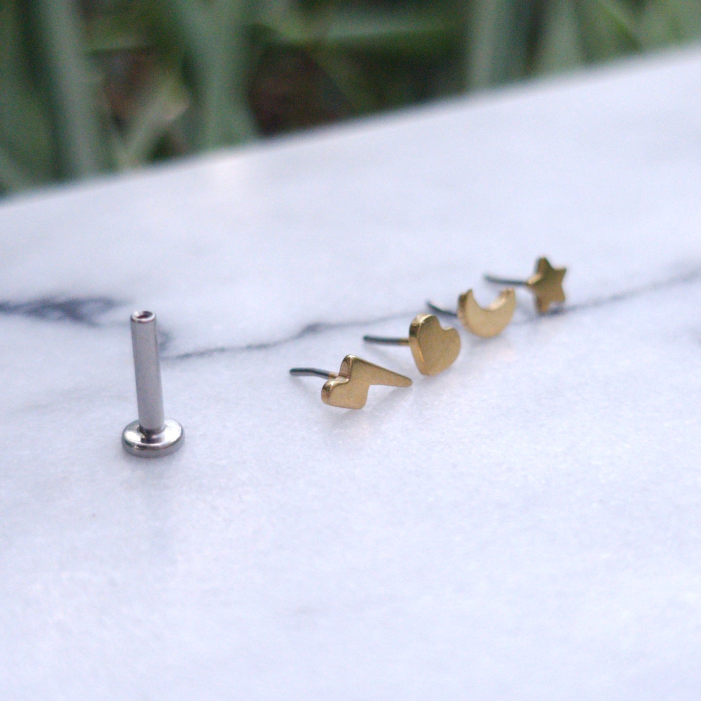 Small Gold Accent Threadless Labret