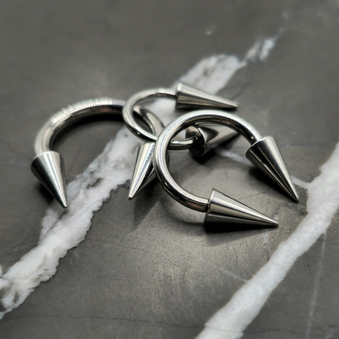 Large 4x8mm Spike Septum Ring