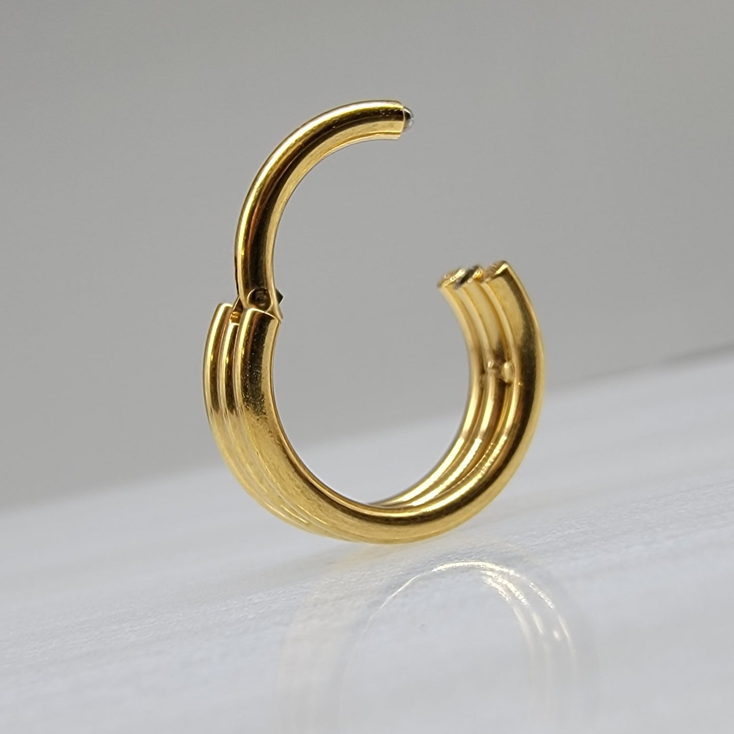 Layered Triple Stack Hinged Clicker