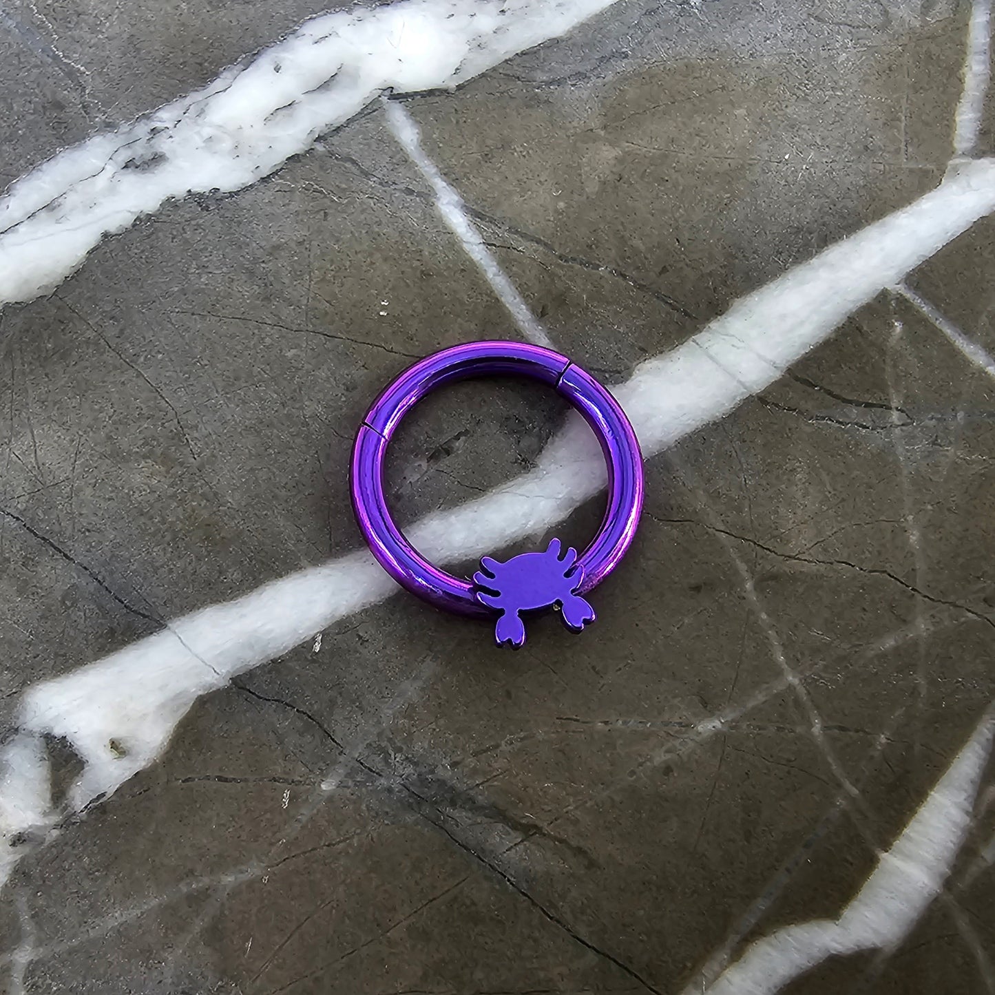 14g Crab Hinged Titanium Septum Clicker