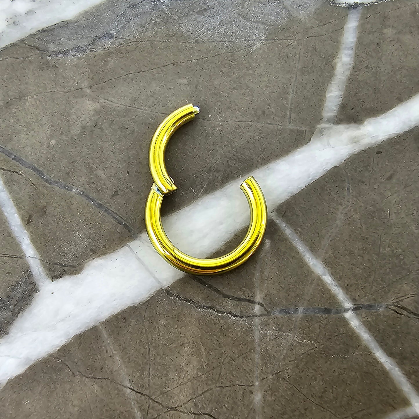 Yellow Anodized Titanium Hinged Segment Clicker