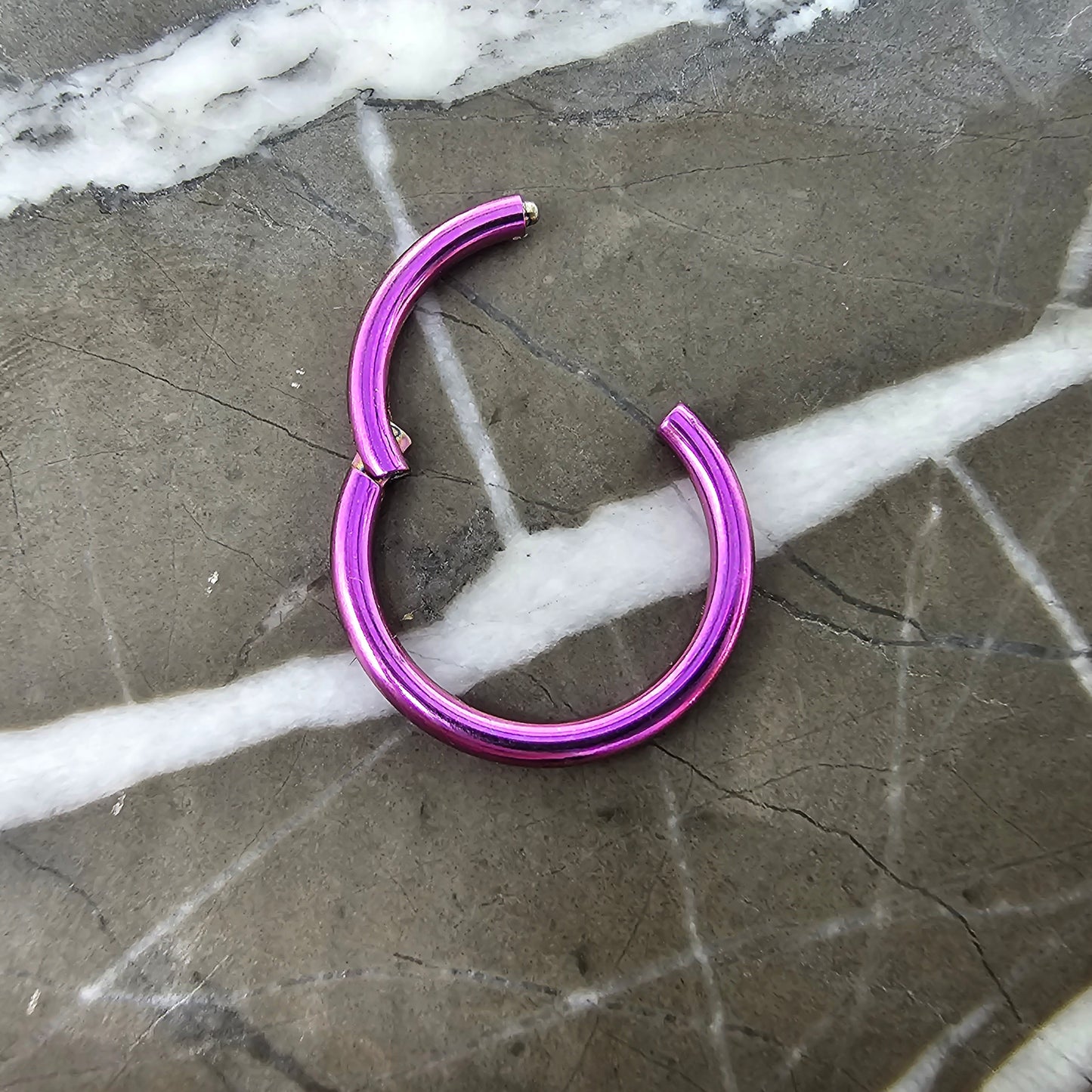 Dark Pink Anodized Titanium Hinged Segment Clicker