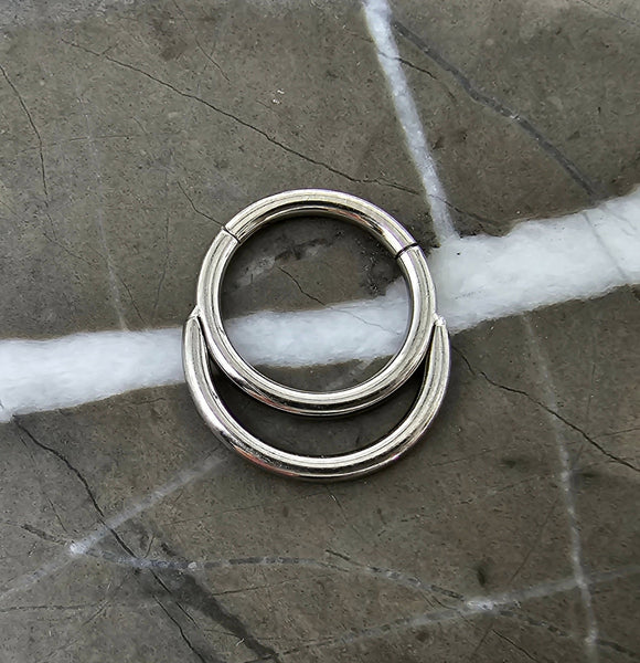 Double Hoop Titanium Hinged Septum Clicker