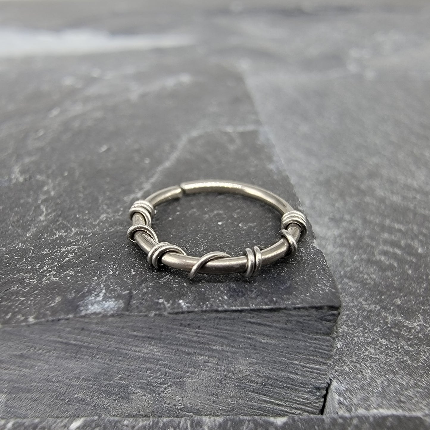 Niobium Banded Bendable Piercing Hoop